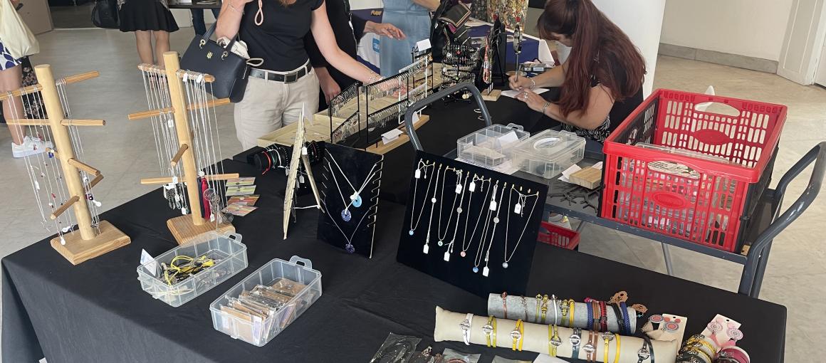 Côte d'Azur Habitat organise son marché